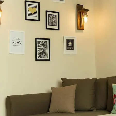 Apartman Tiny With Amazing View On Shared Terrace - 15 Steps To Galata Tower Isztambul